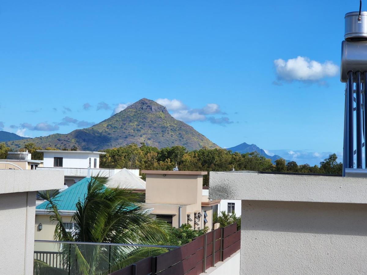 Sunsetview Beach Apartment Flic-en-Flacq Exterior foto